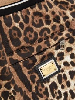 DOLCE&GABBANA Leopard-Print Cotton Jogger Shorts For Men 15 DOLCE&GABBANA Leopard-Print Cotton Jogger Shorts For Men -Deals DOLCE&GABBANA Store unnamed file 221